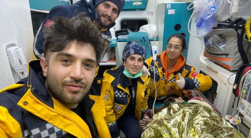 "Sedyenin bir yanında doğan bir yanında ölen bebekler vardı"