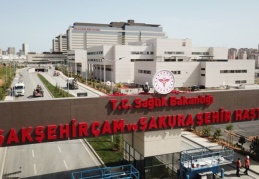 Şehir hastanelerinin satışı ya da devri söz konusu değil