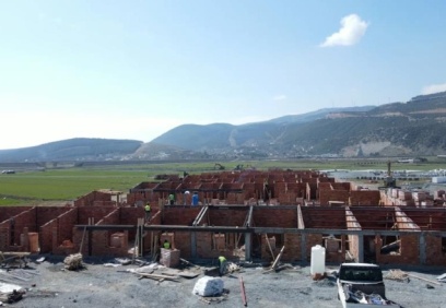 “Şehirler ve köylerde 272 bin konut yöresel mimariye uygun yapılacak”