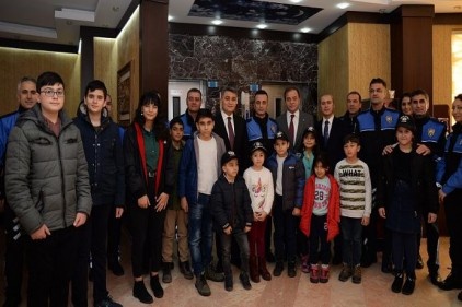 Şehit çocukları, karne tatilinin tadını çıkardı