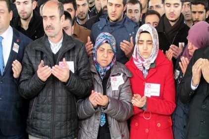 Şehit komanda Gaziantep&#039;te son yolculuğuna uğurlandı