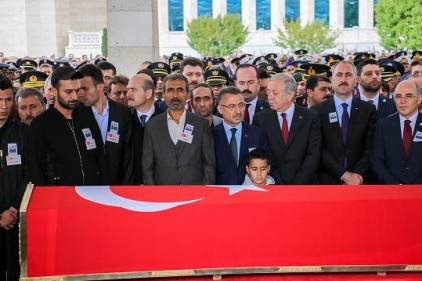 Şehit Uzman Onbaşı Umut Coşkun son yolculuğuna uğurlandı 