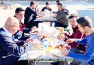 Şehit ve gazi çocukları askerlerle piknik yaptı