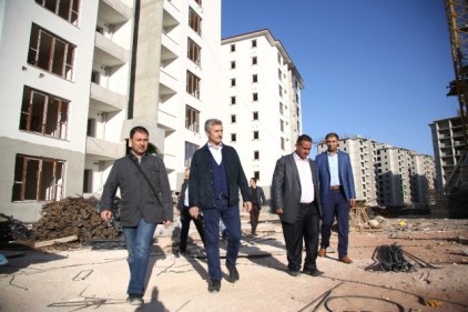 Şehit yakınları ve gaziler ev sahibi yapılıyor