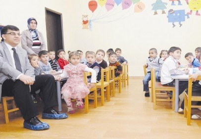 Şehitkamil Ana Okulu minikleri gösteri yaptı