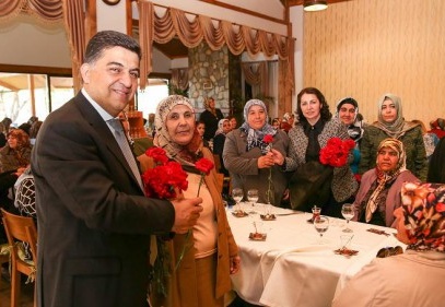 Şehitkamil Belediyesi ve İlçe Kadın Kolları kahvaltı düzenledi