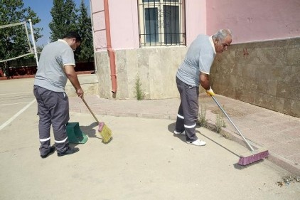 Şehitkamil, okulları eğitime hazırladı