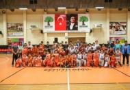 Şehitkamil’de basketbol cumhuriyet kupası start aldı 