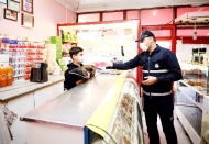 Şehitkamil'de bayrak dağıtıldı