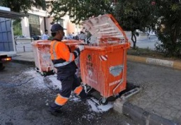 Şehitkamil’de çöp konteynerleri dezenfekte ediliyor