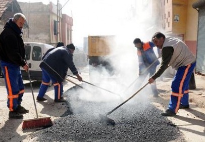 Şehitkamil’de çukurlar onarılıyor