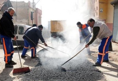 Şehitkamil’de çukurlar onarılıyor