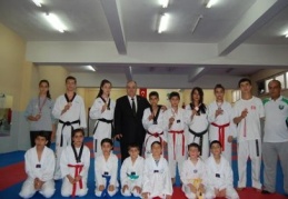 Şehitkamilli taekwandocular kulübe 50’yi aşkın madalya kazandırdı