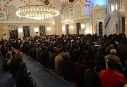 Şehitler için dua edildi
