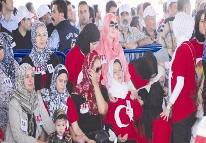 Şehitler toprağa verildi