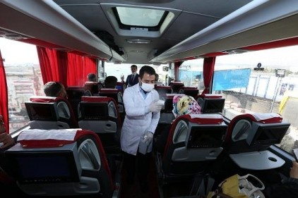 Şehrin giriş ve çıkışlarında sağlık kontrolü yapılıyor
