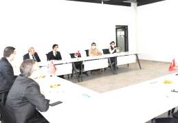 Sektörlerimizi, dünya ile rekabet edebilir hale getirmemiz gerekiyor