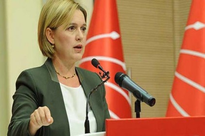 Selin Sayek Böke geliyor