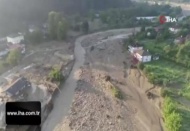 Selin vurduğu köy hayalet kasabayı aratmadı