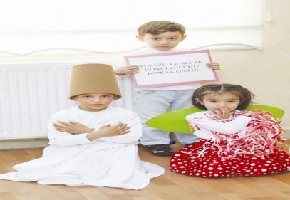 Semazen gösterisi ile alkış topladılar