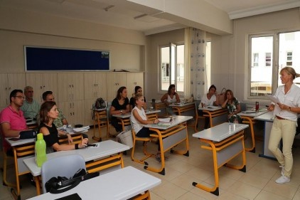 Seminerler öğretmenler için büyük önem taşıyor