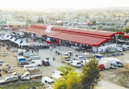 Semt pazarının açılışı yapıldı 