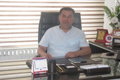 Sendikacılığa özenen idareciler koltuğunu bırakıp, meydana insin