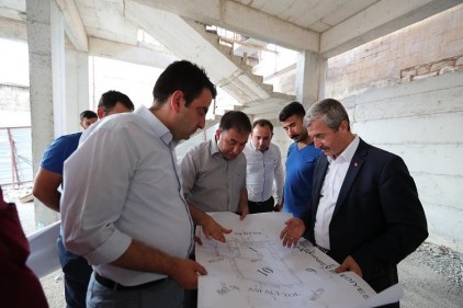 Şenyurt Mahallesi&#8217;ne sosyal tesis yapılıyor