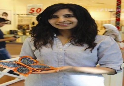 Seramik boyama atölyesi kadınlara el becerisini geliştirme imkanı sunuyor