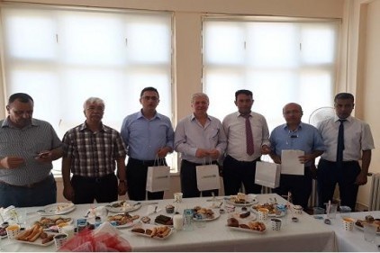 Sergiye katılanlara havlu hediye edildi