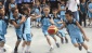 Sertifika verilen çocuklara birer basketbol topu hediye edildi