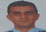 Sevdiği kadının gözü önünde kendini vurdu 