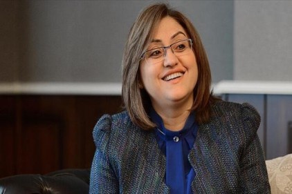 "Sevgiyi, şefkati, merhameti gönül demliğinde pişirip bize ikram etmiş&#8221;