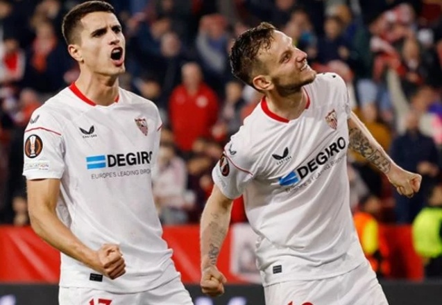 Sevilla'nın Fenerbahçe maçı kadrosu belli oldu!