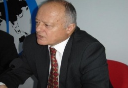 Seyahat hakkını engelleyenlere karşı yasal haklarınızı kullanın