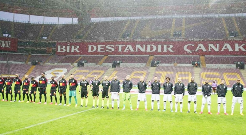 Seyircisiz oynanacak derbilerden en çok hangi takım etkilenecek?