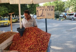Seyyarda 12 , kuruyemişçide 22.5 TL