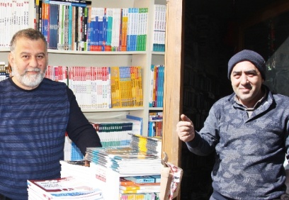 Sezon başında 50 lira olan kitap 150 liraya çıktı