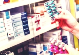 "SGK, bazı kanser ilaçlarının bedelini karşılamak için hastalardan mahkeme kararı talep ediyor"