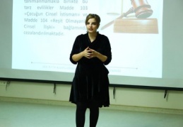 Şiddet bir insan hakkı ihlalidir hiçbir haklı gerekçesi yoktur