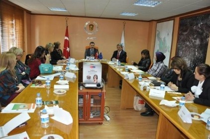 Şiddet mağduru kadın utanç ve suçluluk duygularından uzaklaştırılacak