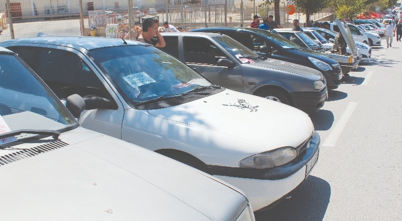Sıfır otomobildeki ÖTV düşüşü ikinci el araçlara yansımadı