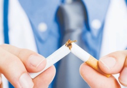 'Sigarayı bıraktıktan 5 yıl sonra kalp krizi riski yarı yarıya azalıyor'