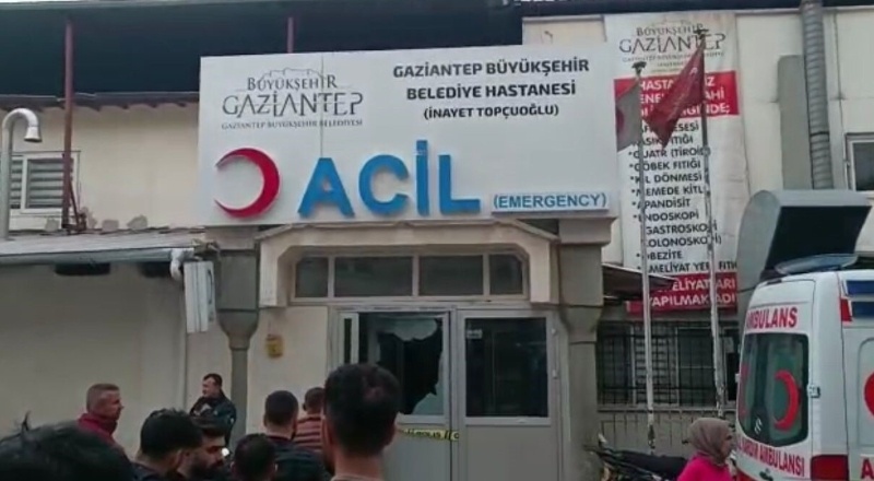Sığındığı hastane koridorunda ayağından vuruldu