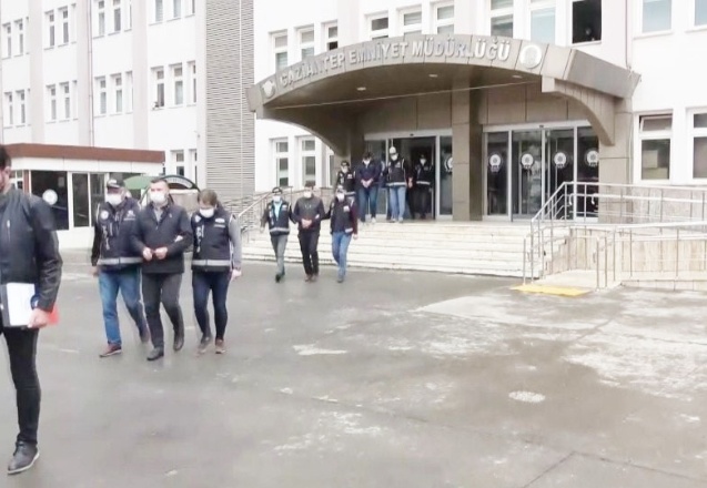 Silah operasyonunda 5 kişi tutuklandı