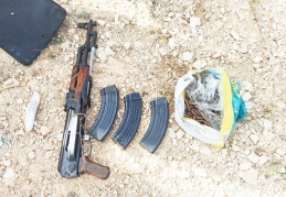 Silah ve bomba yapımında kullanılan malzemeler ele geçirildi