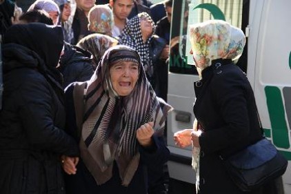Silahlı saldırıya uğradı, kendi otomobiliyle hastaneye gitti. Ama kurtulamadı