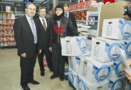 Şimdi bütün yardımlar Suriyeliler’e akıyor