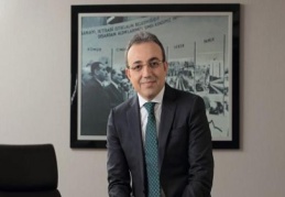 Şimdi KOBİ dışı işletmelere de kredi garantisi veriyoruz