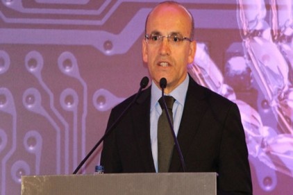 Şimşek: Hazine, ABD&#8217;deki altın rezervinin hepsini çekti